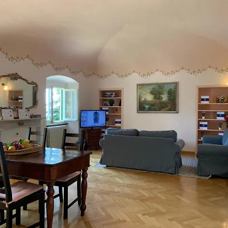 Ferienwohnung Fur 4 Personen Ca 100 M In Rapallo, Italienische Riviera Golf Von Tigullien Apartment Rapallo